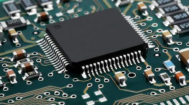 Supply [NXP] Embedded IC: Microcontrollers, Microprocessors, System On Chip, FPGA Chip