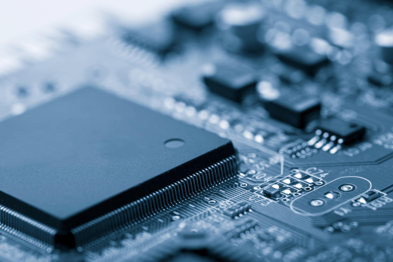 Supply Electronic Components: Power Management, SDRAM Memory, Clock Buffer, LDO Regulator