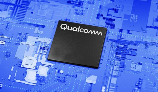 Qualcomm QCS8250 AI SoC chip built for industrial and commercial IoT applications