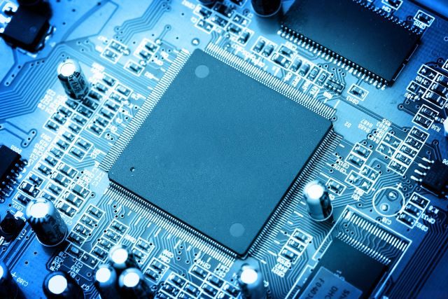Recycling Microcontroller Chips, covering ST, TI, NXP, Microchip, Renesas, Infineon, etc.