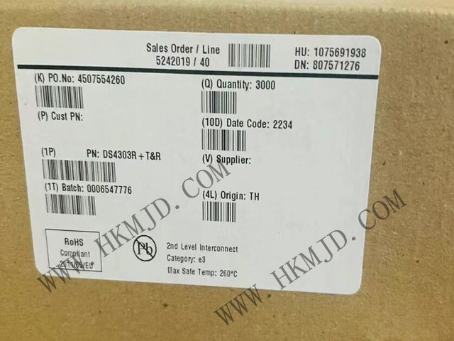 Maxim DS4303R Electronic Programmable Voltage Reference for Automatic Factory Calibration